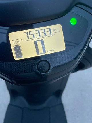 Yamaha Scooter Eléctrico Casi Nuevo + 2 Baterías