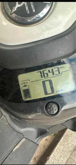 Yamaha Scooter Eléctrico Casi Nuevo + 2 Baterías