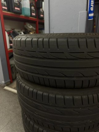 Neumáticos Bridgestone 205/45/17