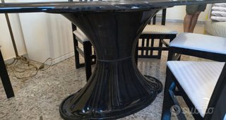 Tavolo Ovale Vetro Nero con 6 Sedie