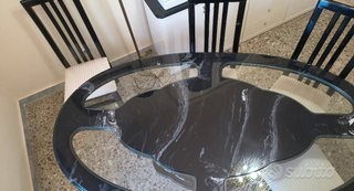 Tavolo Ovale Vetro Nero con 6 Sedie