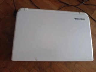 Ordenador Toshiba Blanco para piezas