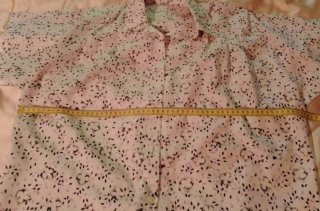 Blusa manga corta estampada.  Vintage