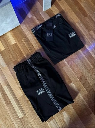 Conjunto EA7 Negro Nuevo Talla M