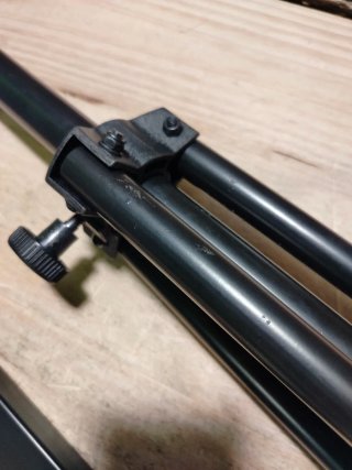 Tiger LIS7-BK Trípode Ajustable para focos
