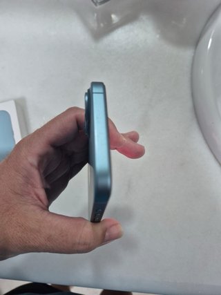 iPhone 16 128GB