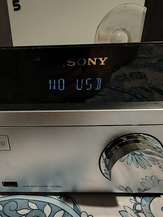 Mini Cadena Sony Negra con CD