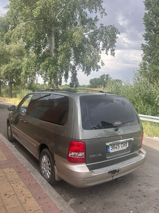 KIA Carnival 2003