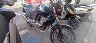 Honda CBF 500 Naked Negra