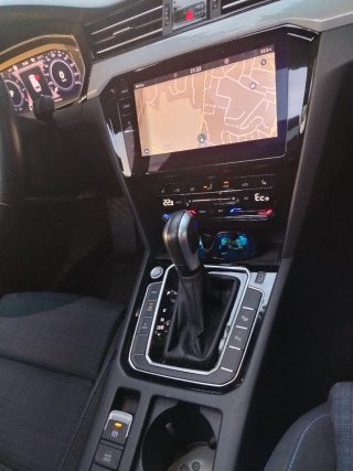 Volkswagen Passat GTE gasolina híbrido automático