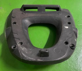 Baúl Top Case Givi Negro