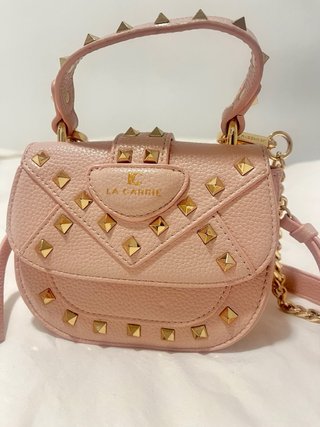 Bolso LA CARRIE Rosa con Tachuelas Doradas