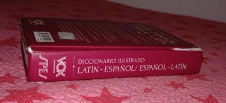 Diccionario ilustrado latín-español/ español-latín