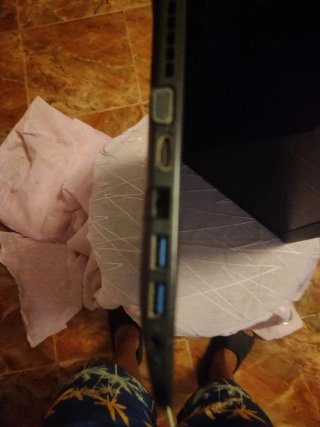Portátil Asus F552CP pantalla consumida