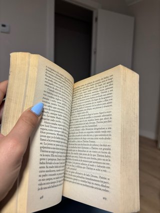 Libro El Oscuro Espejo de los Dias Felices