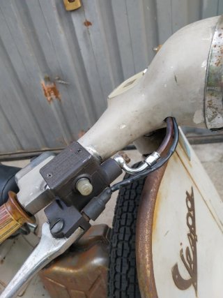 Horquilla freno disco Vespa