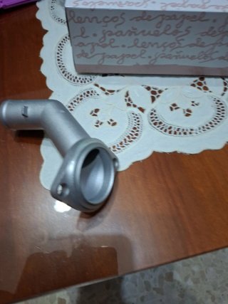 Conector de moto plateado