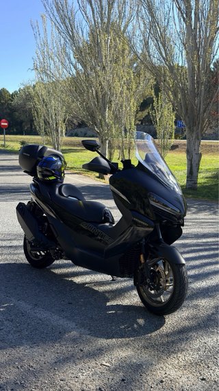 Zontes 368K Maxi Scooter Negra