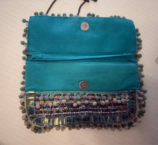 Bolso Clutch Fiesta Pompones Turquesa