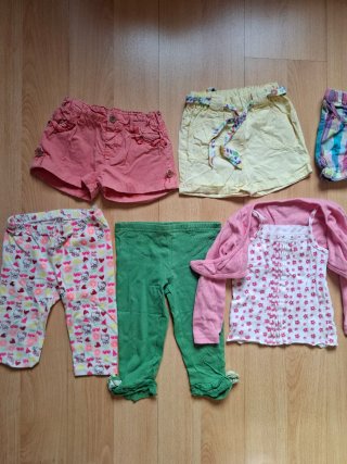 Lote Ropa Niña Talla 2-3 Años. 41 prendas. Muy bie