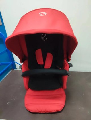 Silla de Paseo Ergonomica Jane Muum Roja y Negro