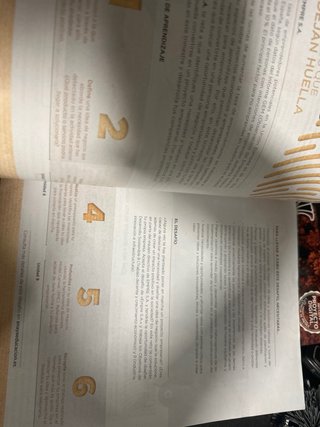 Libro economíay emprendimiento