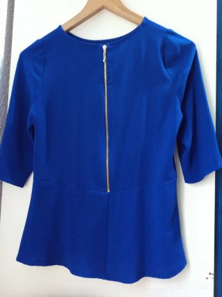 Blusa Atmosphere azul elegante