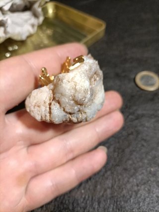 Belén miniatura sobre geoda cuarzo