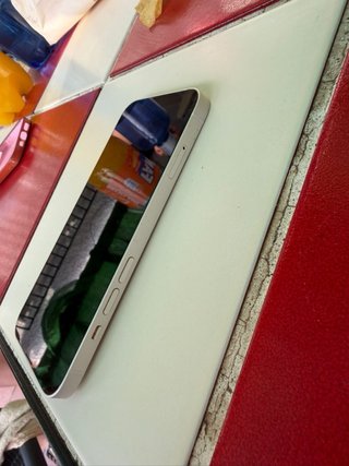 iPhone 13 Blanco Nuevo