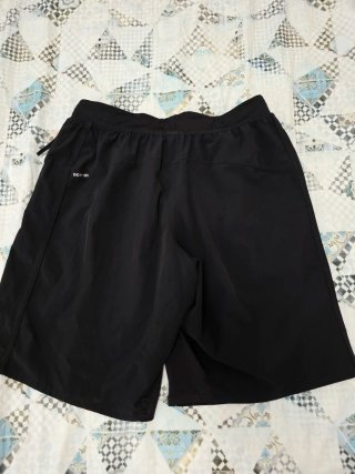 Pantalón corto