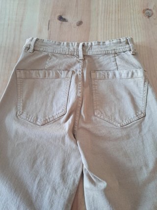 Pantalón ancho beige