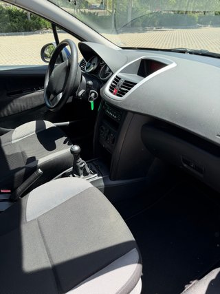 Peugeot 207sw año 2007 135.000 km