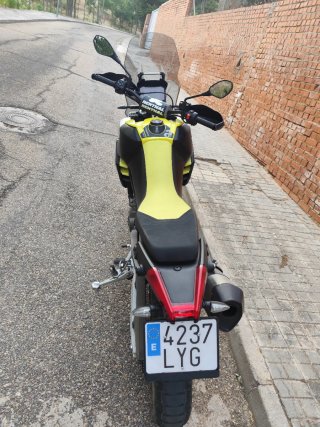 Aprilia Tuareg 660