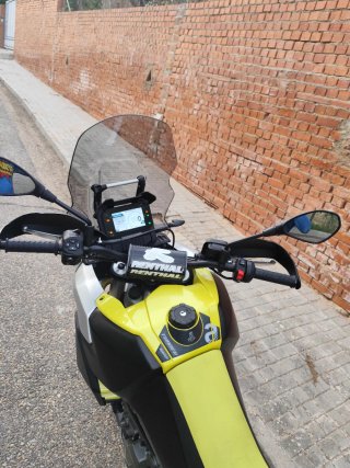 Aprilia Tuareg 660