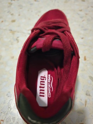 Zapatillas Mustang Burdeos/Rojo T.41