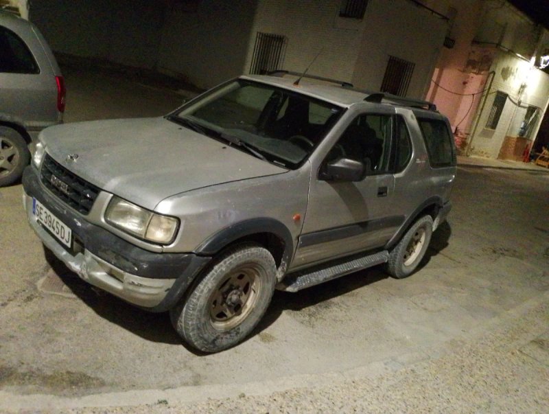 Opel Frontera 2003 - foto 1