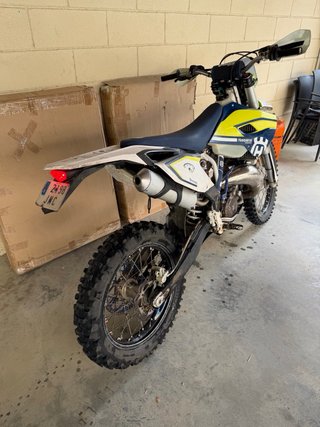 Husqvarna 125 2T Enduro Moto
