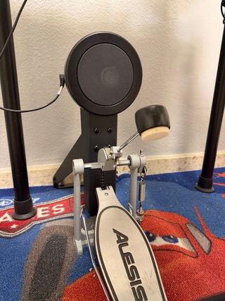 Batería Electrónica Alesis Nitro Max