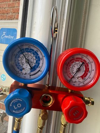 TÉCNICO DE AIRE ACONDICIONADO Y REFRIGERACIÓN