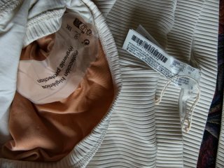 Conjunto Oysho Top y Shorts Beige Talla L