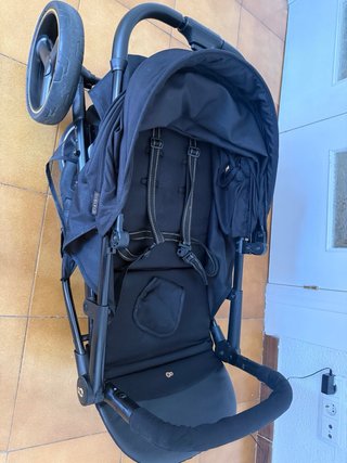 Silla de paseo negra