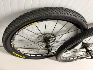 Ruedas Mavic Crosstrail 26" disc Shimano xt Maxxis