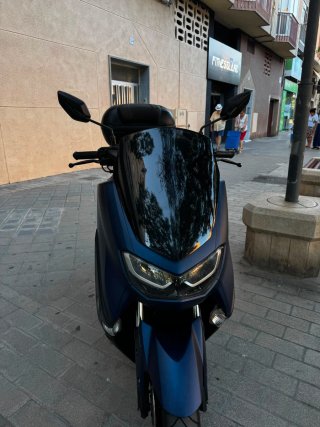 Yamaha NMAX 125 Azul/Negro