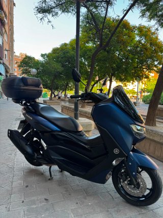 Yamaha NMAX 125 Azul/Negro