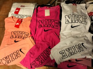 Conjunto Nike camiseta y pantalón