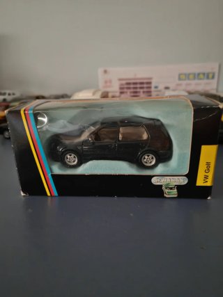 Volkswagen Golf III 1/43 SCHABAK