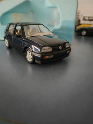 Volkswagen Golf III 1/43 SCHABAK