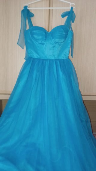Vestido azul para boda