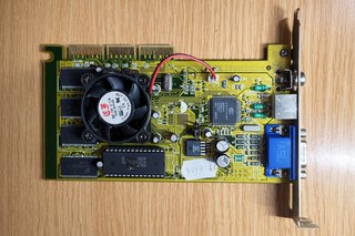 Lote Placa Base Gigabyte GA-7IXE4 + Extras