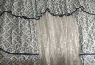 EDREDÓN CORTINAS LÁMPARAS MESILLAS